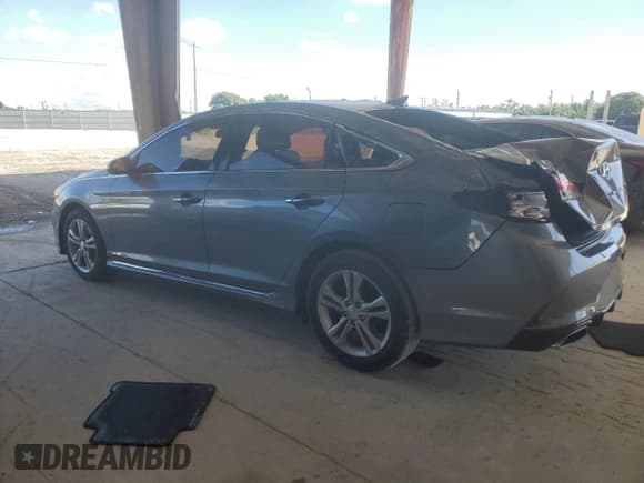 ✅ 2018 Hyundai Sonata SEL • VIN: 5NPE34AF1JH725649 • Лот: 86650285. Опубликован ранее на Copart с пробегом 64 612 миль. Бесплатный доступ к архиву аукционных продаж из США и подробный отчёт об истории автомобиля на DreamBid. Изображение 2.