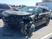 ✅ 2025 Mitsubishi Outlander SEL • VIN: JA4T5WA98SZ010539 • Lot: 42500303. Listed on IAAI with 2,224 mi. Free auction sales archive from the USA and detailed vehicle history report at DreamBid. Image 2.