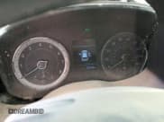 ✅ 2020 Hyundai Venue SEL • VIN: KMHRC8A32LU022385 • Лот: 41974295. Опубликован ранее на Copart с пробегом 30 734 миль. Бесплатный доступ к архиву аукционных продаж из США и подробный отчёт об истории автомобиля на DreamBid. Изображение 9.