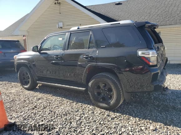 ✅ 2014 Toyota 4Runner SR5 • VIN: JTEBU5JR5E5198846 • Lot: 85354985. Wystawiony na Copart z przebiegiem 154 038 mil. Bezpłatny archiwum sprzedaży aukcyjnych z USA i szczegółowy raport historii pojazdu na DreamBid. Zdjęcie 2.