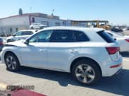 ✅ 2023 Audi Q5 Premium Plus • VIN: WA1BBAFY7P2167227 • Lot: 42632124. Wystawiony na IAAI z przebiegiem 17 065 mil. Bezpłatny archiwum sprzedaży aukcyjnych z USA i szczegółowy raport historii pojazdu na DreamBid. Zdjęcie 14.