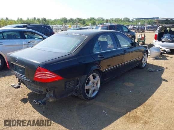 ✅ 2004 Mercedes-Benz S 430 • VIN: WDBNG70J74A419299 • Lot: 42942758. Listed on IAAI with 161,606 mi. Free auction sales archive from the USA and detailed vehicle history report at DreamBid. Image 4.