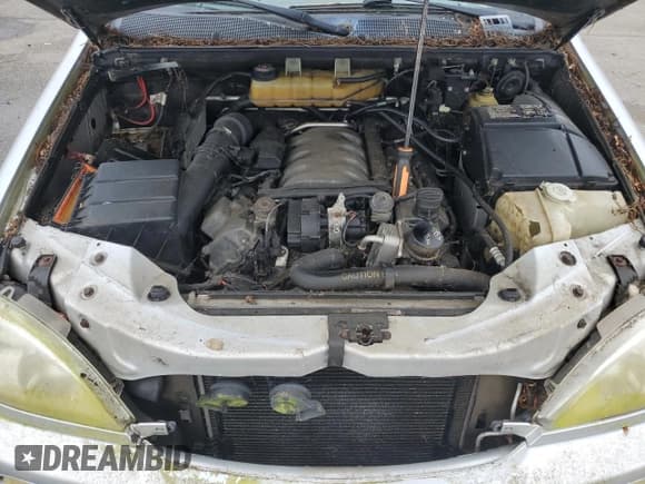 ✅ 2005 Mercedes-Benz M 500 • VIN: 4JGAB75E55A526309 • Lot: 51478095. Listed on Copart with 185,992 mi. Free auction sales archive from the USA and detailed vehicle history report at DreamBid. Image 12.