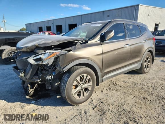 ✅ 2014 Hyundai Santa Fe • VIN: 5XYZU3LB4EG204862 • Лот: 90460955. Опубликован ранее на Copart с пробегом 209 853 миль. Бесплатный доступ к архиву аукционных продаж из США и подробный отчёт об истории автомобиля на DreamBid. Изображение 1.