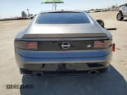 ✅ 2024 Nissan Z Performance • VIN: JN1BZ4BH5RM365226 • Lot: 63669595. Wystawiony na Copart z przebiegiem 8 049 mil. Bezpłatny archiwum sprzedaży aukcyjnych z USA i szczegółowy raport historii pojazdu na DreamBid. Zdjęcie 6.