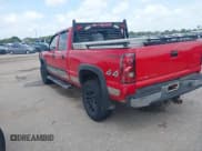 ✅ 2005 Chevrolet Silverado 2500HD LS • VIN: 1GCHK23U15F855835 • Lot: 42692755. Wystawiony na IAAI z przebiegiem 328 871 mil. Bezpłatny archiwum sprzedaży aukcyjnych z USA i szczegółowy raport historii pojazdu na DreamBid. Zdjęcie 3.
