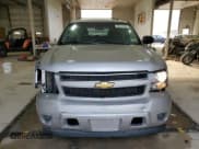 ✅ 2008 Chevrolet Suburban Commercial • VIN: 3GNGK26K28G309111 • Lot: 80510184. Wystawiony na Copart z przebiegiem 140 242 mil. Bezpłatny archiwum sprzedaży aukcyjnych z USA i szczegółowy raport historii pojazdu na DreamBid. Zdjęcie 5.