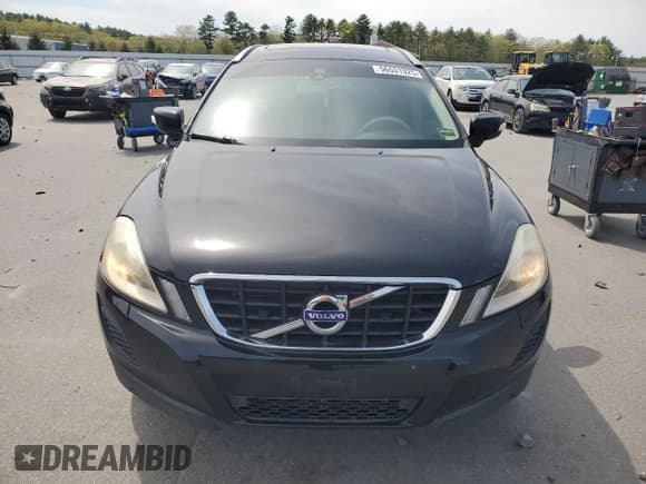 ✅ 2013 Volvo XC60 T6 • VIN: YV4902DZ4D2443190 • Lot: 56531925. Listed on Copart with 140,184 mi. Free auction sales archive from the USA and detailed vehicle history report at DreamBid. Image 5.