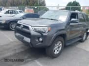 ✅ 2017 Toyota 4Runner SR5 • VIN: JTEZU5JRXH5164145 • Lot: 42433040. Listed on IAAI with 70,510 mi. Free auction sales archive from the USA and detailed vehicle history report at DreamBid. Image 2.