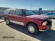 ✅ 2000 GMC Jimmy SLE Convenience • VIN: 1GKDT13W2Y2360499 • Lot: 68375775. Listed on Copart with 118,287 mi. Free auction sales archive from the USA and detailed vehicle history report at DreamBid. Image 4.