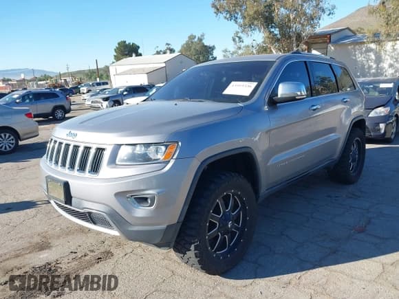 ✅ 2016 Jeep Grand Cherokee Limited • VIN: 1C4RJFBG8GC413343 • Lot: 43919336. Listed on IAAI with 188,825 mi. Free auction sales archive from the USA and detailed vehicle history report at DreamBid. Image 2.