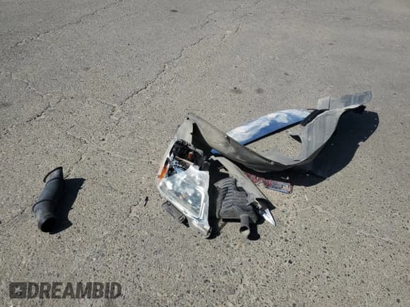 ✅ 2011 GMC Terrain SLT-2 • VIN: 2CTALWEC3B6276446 • Лот: 71749805. Опубликован ранее на Copart с пробегом 144 911 миль. Бесплатный доступ к архиву аукционных продаж из США и подробный отчёт об истории автомобиля на DreamBid. Изображение 13.