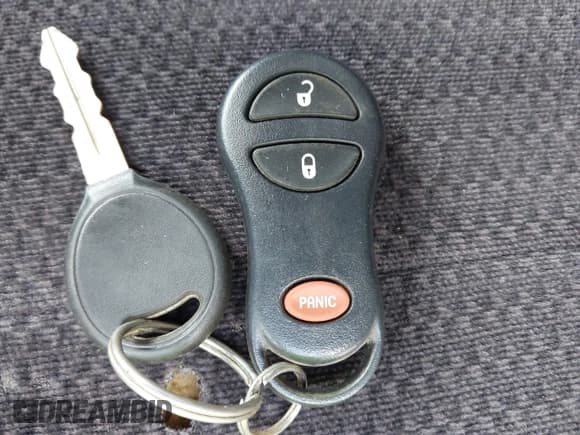 ✅ 2005 Dodge 2500 ST • VIN: 3D7KS26D25G792363 • Lot: 43391286. Wystawiony na IAAI z przebiegiem 169 429 mil. Bezpłatny archiwum sprzedaży aukcyjnych z USA i szczegółowy raport historii pojazdu na DreamBid. Zdjęcie 11.