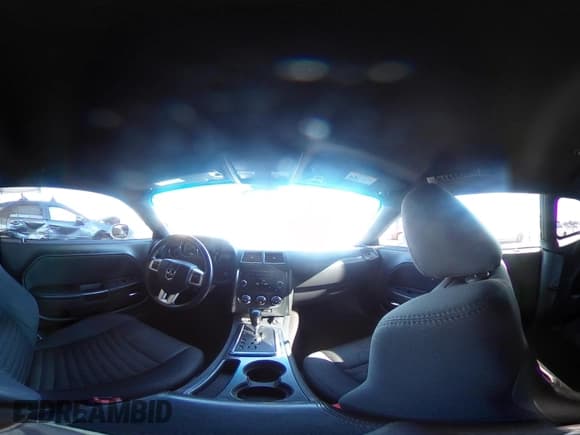 ✅ 2014 Dodge Challenger SXT • VIN: 2C3CDYAG1EH267067 • Lot: 43548030. Listed on IAAI with 192,693 mi. Free auction sales archive from the USA and detailed vehicle history report at DreamBid. Image 18.