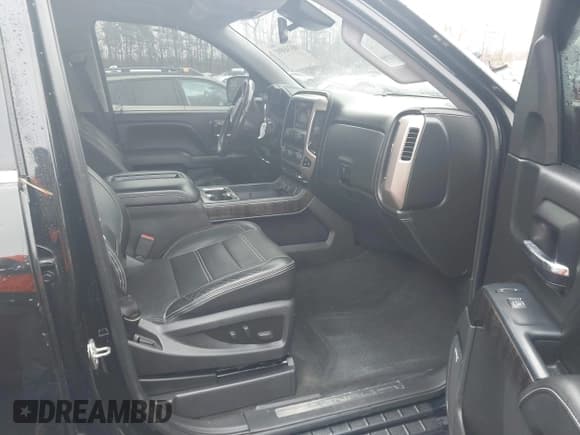 ✅ 2014 GMC Sierra 1500 Denali • VIN: 3GTU2WEJ0EG457054 • Lot: 43743892. Listed on IAAI with 115,647 mi. Free auction sales archive from the USA and detailed vehicle history report at DreamBid. Image 5.