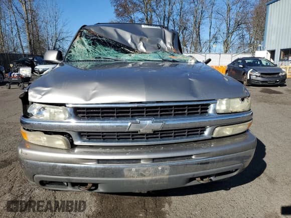 ✅ 2002 Chevrolet Suburban LT • VIN: 3GNFK16T02G332635 • Lot: 47309245. Listed on Copart with Not provided. Free auction sales archive from the USA and detailed vehicle history report at DreamBid. Image 5.