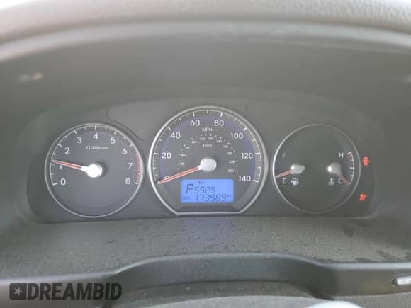 2010 Hyundai Santa Fe GLS с VIN 5NMSGDAB9AH367654, выставлен на аукционе Copart как лот 75484224 с пробегом 173 989 миль миль и Чистый • Clean title. История ставок и продаж доступна на DreamBid. Изображение 9.