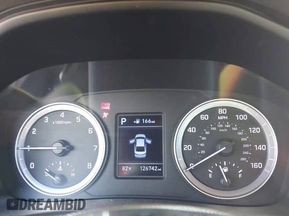 2018 Hyundai Sonata SE z VIN 5NPE24AF4JH603239, wystawiony jako IAAI lot #43277984 z przebiegiem 126 742 mil mil oraz . Historia ofert i sprzedaży dostępna na DreamBid. Obrazek 7.