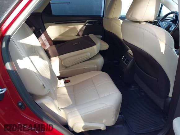 ✅ 2020 Lexus RX 350L Luxury • VIN: JTJJZKFA9L2024809 • Lot: 43371952. Wystawiony na IAAI z przebiegiem 57 544 mil. Bezpłatny archiwum sprzedaży aukcyjnych z USA i szczegółowy raport historii pojazdu na DreamBid. Zdjęcie 8.