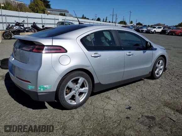 ✅ 2014 Chevrolet Volt • VIN: 1G1RH6E46EU173223 • Lot: 70531274. Wystawiony na Copart z przebiegiem 115 893 mil. Bezpłatny archiwum sprzedaży aukcyjnych z USA i szczegółowy raport historii pojazdu na DreamBid. Zdjęcie 3.