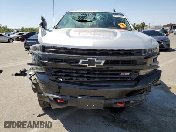 ✅ 2021 Chevrolet Silverado 1500 LT Trail Boss • VIN: 3GCPYFED7MG436819 • Lot: 65375654. Wystawiony na Copart z przebiegiem 16 049 mil. Bezpłatny archiwum sprzedaży aukcyjnych z USA i szczegółowy raport historii pojazdu na DreamBid. Zdjęcie 5.