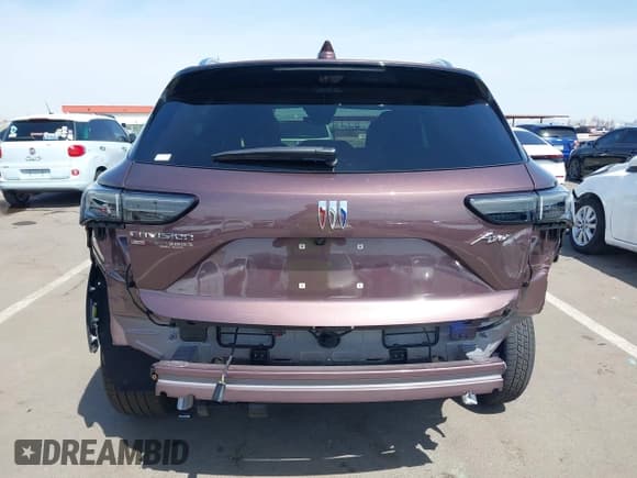 ✅ 2025 Buick Envision Avenir • VIN: LRBFZME40SD024487 • Lot: 41922180. Wystawiony na IAAI z przebiegiem 861 mil. Bezpłatny archiwum sprzedaży aukcyjnych z USA i szczegółowy raport historii pojazdu na DreamBid. Zdjęcie 17.