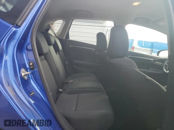 ✅ 2019 Honda Fit LX • VIN: 3HGGK5G48KM704172 • Лот: 90797745. Опубликован ранее на Copart с пробегом 56 051 миль. Бесплатный доступ к архиву аукционных продаж из США и подробный отчёт об истории автомобиля на DreamBid. Изображение 10.