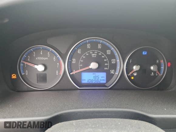 2008 Hyundai Santa Fe GLS z VIN 5NMSG73D88H196695, wystawiony jako Copart lot #74257564 z przebiegiem 108 982 mil mil oraz Szkoda całkowita • Salvage title. Historia ofert i sprzedaży dostępna na DreamBid. Obrazek 9.