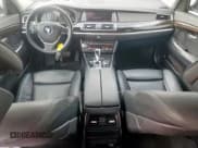 ✅ 2015 BMW 5 Series 535i Gran Turismo • VIN: WBA5M2C52FD872028 • Lot: 90222325. Wystawiony na Copart z przebiegiem 129 087 mil. Bezpłatny archiwum sprzedaży aukcyjnych z USA i szczegółowy raport historii pojazdu na DreamBid. Zdjęcie 8.