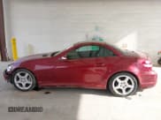 ✅ 2008 Mercedes-Benz SLK 350 • VIN: WDBWK56F58F176045 • Lot: 42271253. Listed on IAAI with 111,908 mi. Free auction sales archive from the USA and detailed vehicle history report at DreamBid. Image 15.