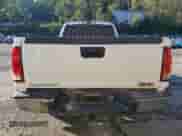 2007 GMC Sierra 1500 SLE1 with VIN 1GTEC14C17Z551213, listed as a Copart auction lot 85574295 with 186,839 mi miles and Clean title. Bid and sale history available at DreamBid. Image 6.