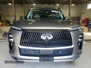 ✅ 2025 Infiniti QX80 Sensory • VIN: JN8AZ3DE6S9701890 • Лот: 80052785. Опубликован ранее на Copart с пробегом 8 130 миль. Бесплатный доступ к архиву аукционных продаж из США и подробный отчёт об истории автомобиля на DreamBid. Изображение 5.