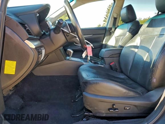 ✅ 2011 Subaru Outback Premium • VIN: 4S4BRBCC7B3405091 • Lot: 94188325. Listed on Copart with 175,286 mi. Free auction sales archive from the USA and detailed vehicle history report at DreamBid. Image 7.