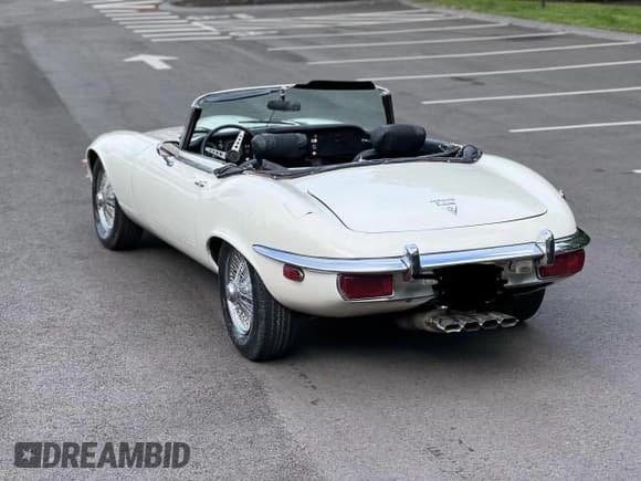 ✅ 1973 Jaguar E-Type • VIN: 00000000UD1S21114 • Lot: 71526975. Wystawiony na Copart z przebiegiem 53 146 mil. Bezpłatny archiwum sprzedaży aukcyjnych z USA i szczegółowy raport historii pojazdu na DreamBid. Zdjęcie 3.
