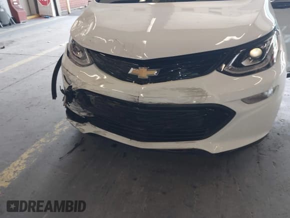 ✅ 2020 Chevrolet Bolt EV Premier • VIN: 1G1FZ6S04L4144723 • Lot: 43002352. Listed on IAAI with 37,535 mi. Free auction sales archive from the USA and detailed vehicle history report at DreamBid. Image 6.