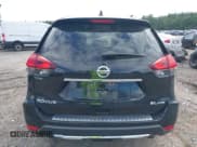 ✅ 2017 Nissan Rogue S • VIN: 5N1AT2MV8HC760843 • Lot: 43083925. Listed on IAAI with 118,062 mi. Free auction sales archive from the USA and detailed vehicle history report at DreamBid. Image 16.