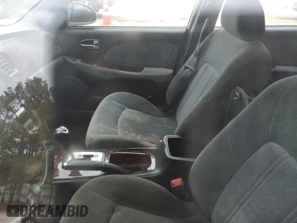 ✅ 2005 Hyundai Sonata GLS • VIN: KMHWF35HX5A188807 • Лот: 78252814. Опубликован ранее на Copart с пробегом Не указан. Бесплатный доступ к архиву аукционных продаж из США и подробный отчёт об истории автомобиля на DreamBid. Изображение 7.