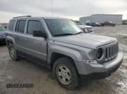 ✅ 2016 Jeep Patriot Sport SE • VIN: 1C4NJRBB0GD668812 • Lot: 91914285. Listed on Copart with 190,286 mi. Free auction sales archive from the USA and detailed vehicle history report at DreamBid. Image 4.