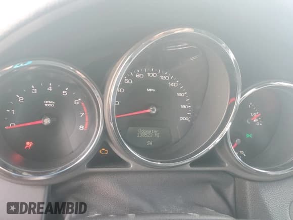 ✅ 2010 Cadillac CTS-V • VIN: 1G6DV5EP8A0146723 • Lot: 85577045. Wystawiony na Copart z przebiegiem 138 523 mil. Bezpłatny archiwum sprzedaży aukcyjnych z USA i szczegółowy raport historii pojazdu na DreamBid. Zdjęcie 9.