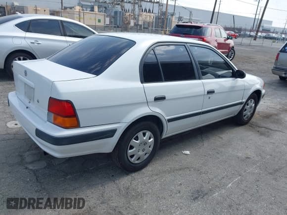 ✅ 1995 Toyota Tercel DX • VIN: JT2EL56E1S7003909 • Lot: 42416302. Listed on IAAI with 162,378 mi. Free auction sales archive from the USA and detailed vehicle history report at DreamBid. Image 4.