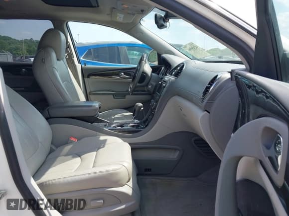 ✅ 2015 Buick Enclave Premium • VIN: 5GAKVCKD8FJ180036 • Лот: 42456562. Опубликован ранее на IAAI с пробегом 82 953 миль. Бесплатный доступ к архиву аукционных продаж из США и подробный отчёт об истории автомобиля на DreamBid. Изображение 5.