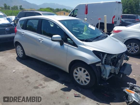 ✅ 2014 Nissan Note S Plus • VIN: 3N1CE2CP6EL410494 • Lot: 42538850. Wystawiony na IAAI z przebiegiem 72 746 mil. Bezpłatny archiwum sprzedaży aukcyjnych z USA i szczegółowy raport historii pojazdu na DreamBid. Zdjęcie 1.