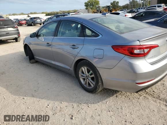 2017 Hyundai Sonata SE with VIN 5NPE24AF4HH559348, listed as a Copart auction lot 85007565 with 120,926 mi miles and Salvage title. Bid and sale history available at DreamBid. Image 2.