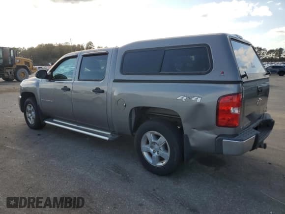 ✅ 2009 Chevrolet Silverado 1500 • VIN: 2GCFK135791120218 • Lot: 76980364. Listed on Copart with 159,611 mi. Free auction sales archive from the USA and detailed vehicle history report at DreamBid. Image 2.