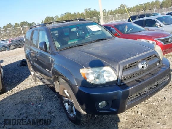 ✅ 2008 Toyota 4Runner Limited • VIN: JTEBT17R888043634 • Lot: 41460953. Wystawiony na IAAI z przebiegiem 126 860 mil. Bezpłatny archiwum sprzedaży aukcyjnych z USA i szczegółowy raport historii pojazdu na DreamBid. Zdjęcie 1.