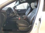 ✅ 2024 Ford Escape ST-Line Select • VIN: 1FMCU9NZXRUA95388 • Lot: 81397755. Wystawiony na Copart z przebiegiem 21 144 mil. Bezpłatny archiwum sprzedaży aukcyjnych z USA i szczegółowy raport historii pojazdu na DreamBid. Zdjęcie 7.