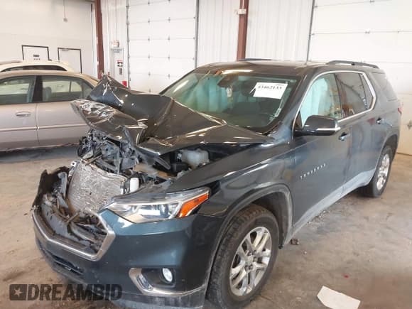 ✅ 2020 Chevrolet Traverse LT Cloth • VIN: 1GNEVGKW4LJ253765 • Lot: 43462133. Wystawiony na IAAI z przebiegiem 69 506 mil. Bezpłatny archiwum sprzedaży aukcyjnych z USA i szczegółowy raport historii pojazdu na DreamBid. Zdjęcie 2.