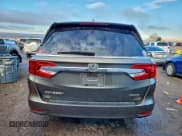 ✅ 2018 Honda Odyssey Touring • VIN: 5FNRL6H84JB005622 • Lot: 94671885. Wystawiony na Copart z przebiegiem 87 429 mil. Bezpłatny archiwum sprzedaży aukcyjnych z USA i szczegółowy raport historii pojazdu na DreamBid. Zdjęcie 6.