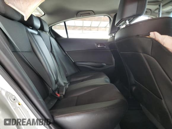 ✅ 2013 Acura ILX Hybrid • VIN: 19VDE3F30DE302027 • Лот: 69928605. Опубликован ранее на Copart с пробегом 172 371 миль. Бесплатный доступ к архиву аукционных продаж из США и подробный отчёт об истории автомобиля на DreamBid. Изображение 10.