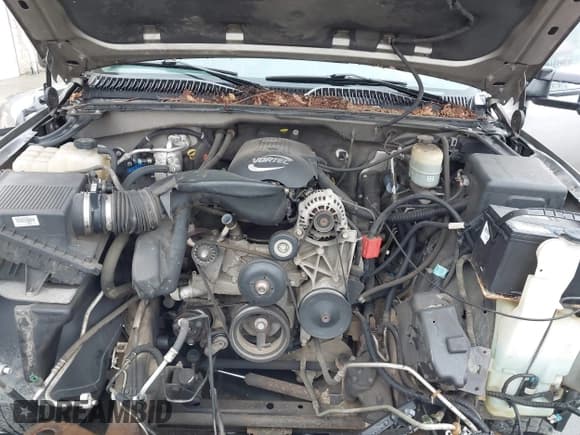 ✅ 2001 GMC Sierra 2500HD SL • VIN: 1GTHK29U91Z283753 • Лот: 43751612. Опубликован ранее на IAAI с пробегом 114 965 миль. Бесплатный доступ к архиву аукционных продаж из США и подробный отчёт об истории автомобиля на DreamBid. Изображение 10.